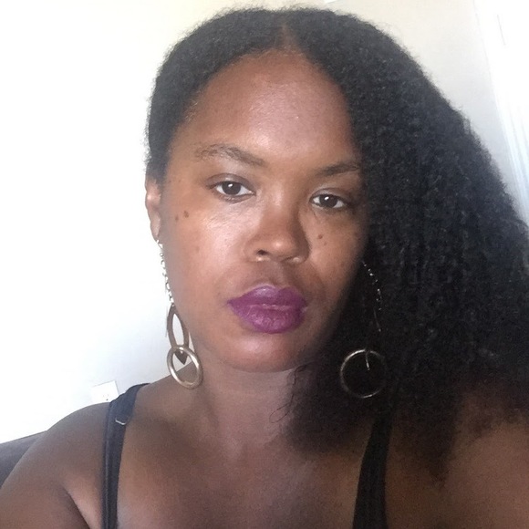 Meet your Posher, Sacred - Picture 1 of 1